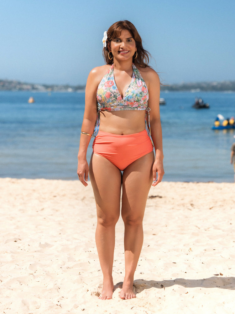 Matching Family Floral Swimwear Bikini Set for Mom & Daughter Floral Board Shorts for Dad & Son, Cute Beach Outfits for Vacation & Pool Days Multi-color