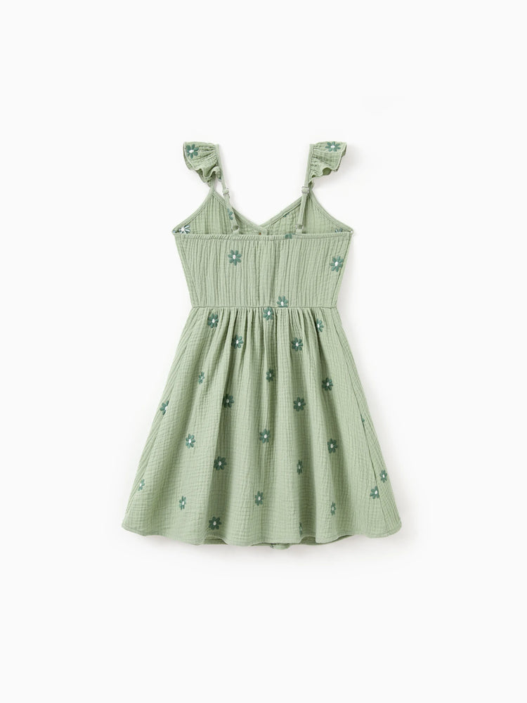 Toddler/Kid Girl Floral Cotton Dresses for Button-Down Smocked Floral Strap Ruffle Dress with Bow, Perfect for Summer Family Outings & Photos Pale Green