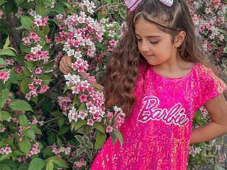 Best Barbie Themed Outfits for Girls Moms & Family Matching Looks