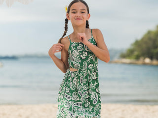Best Beach Outfits for Girls That Are Cute, Comfy, and Photo-Ready - PatPat Best Beach Outfits for Girls That Are Cute, Comfy, and Photo-Ready - PatPat