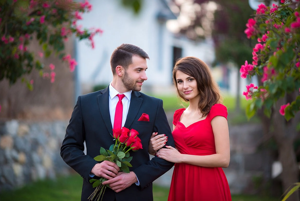Valentine's Day Photoshoot Ideas to Capture Love