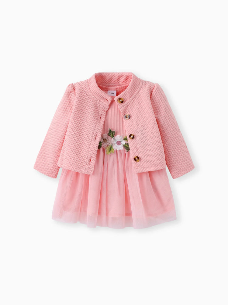 Ensemble 2 pièces pour bébé fille : veste texturée à manches longues et boutons sur le devant, et robe débardeur à empiècements en maille à motif floral, rose
