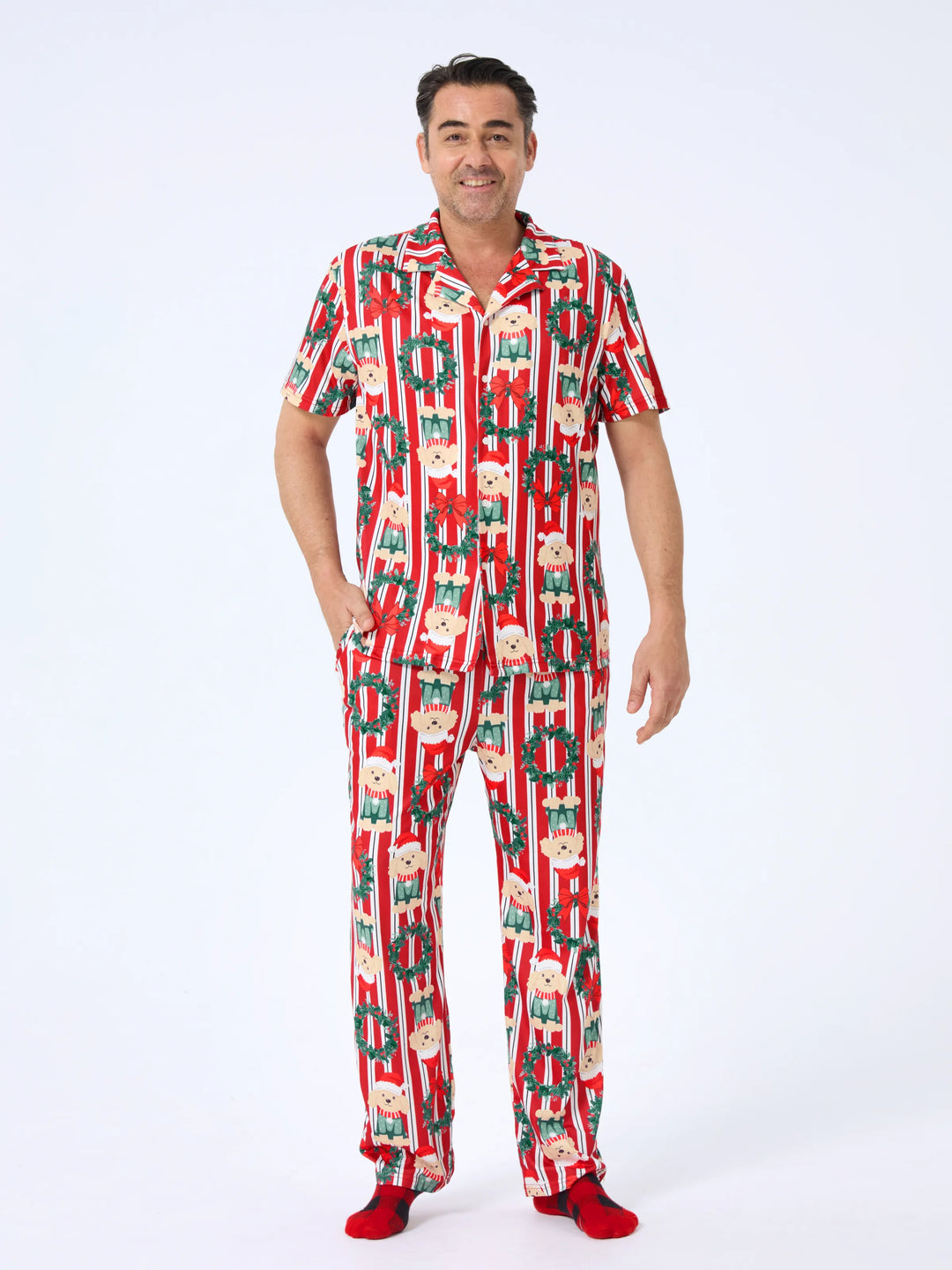 Weihnachten Passendes Familienpyjama-Set Weihnachten Doggy Print Rot Pyjama mit Weihnachtssocken rot