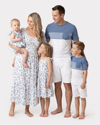 Conjunto familiar a juego: Traje informal fruncido con estampado floral AZUL BLANCO