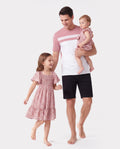 Conjunto de Papá y Hija Camiseta de algodón azul con bloques de color o vestido con fruncido floral y mangas abullonadas Rosa