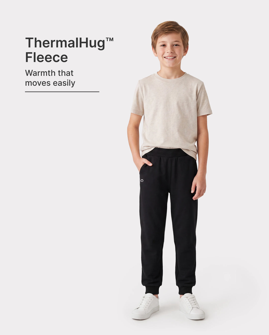 Pantalon de jogging doublé polaire pour enfants, avec imprimé réfléchissant et poches. Pantalon de survêtement chaud, respirant et évacuant l'humidité, pour garçons et filles, noir profond.