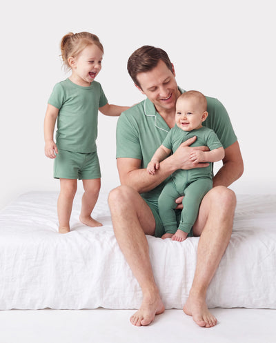 Daddy & Son Bamboo Pajamas Buttery Soft Bamboo Viscose PJs for Men Women Kids Toddler Baby, Solid Color Short Sleeve Shirt & Shorts Sleepwear Green
