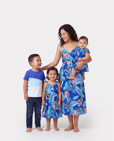 Mommy & Ich Tropisches Kleid & T-Shirt Set – Blaues Blumenmuster für Papa, Mama, Mädchen & Baby, Perfekt für Sommerurlaube und Familienfotos Blau