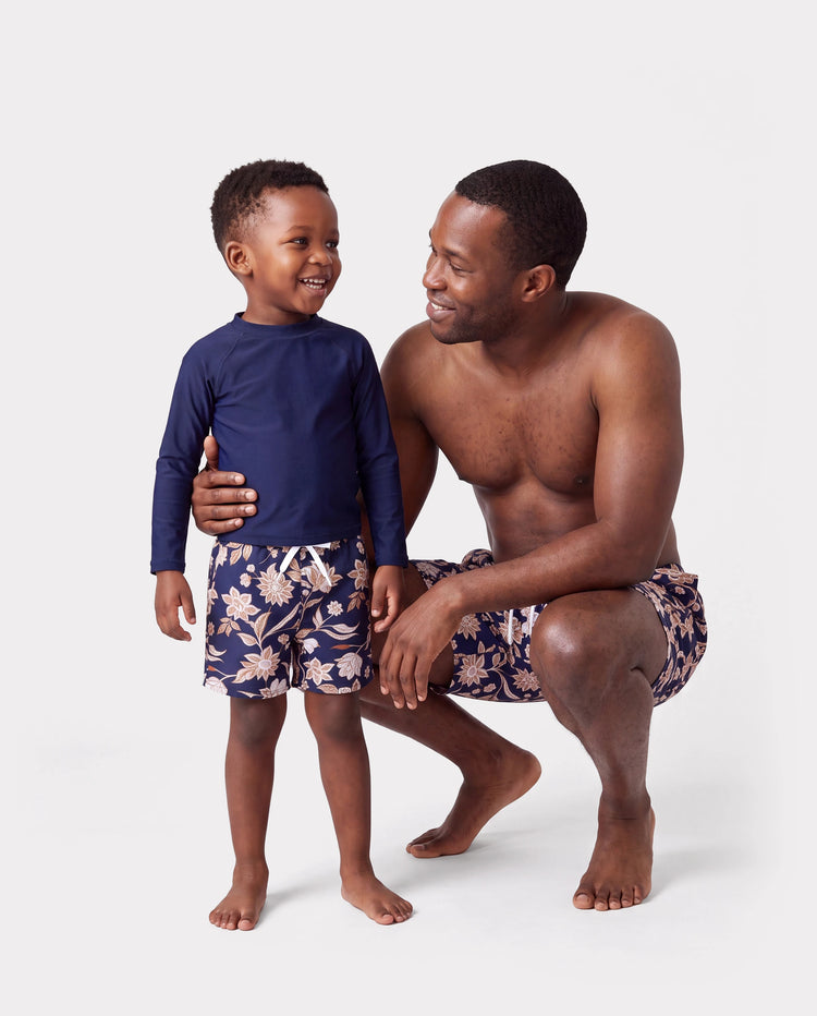 Daddy & Son Floral Print Swimsuits 2-in-1 One-Piece Swimsuit & Swim Trunks Deep Blue