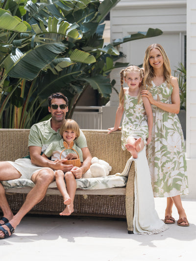 Matching Family Outfits Tropical Floral Print Strap Dress or Short-sleeve Colorblock Shirts Set Pale Green