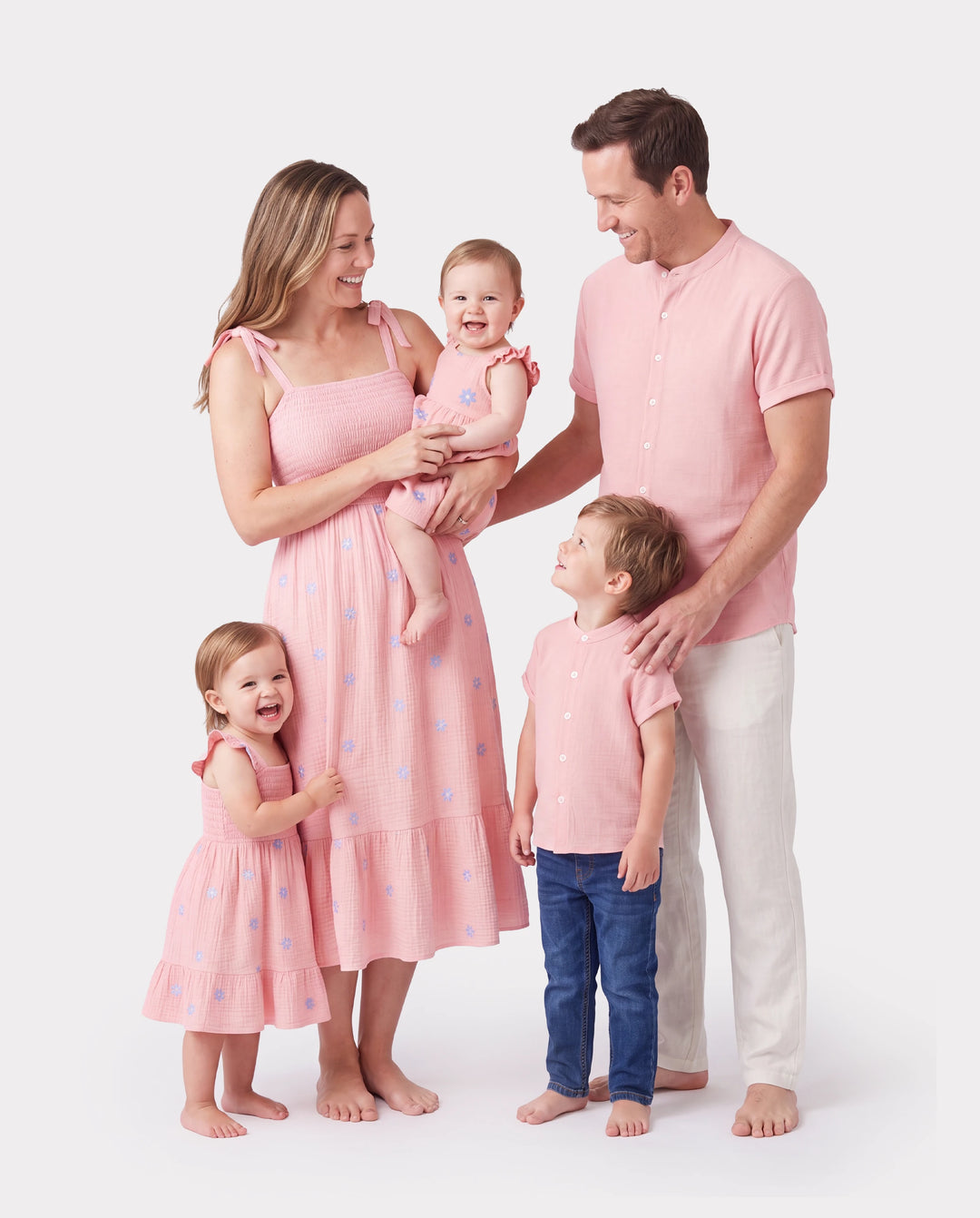 Family Matching Pink Outfits Flower Print Smocked Tie-Back Cotton Dress for Mom & Daughter, Solid Shirts for Dad & Son, Perfect for Summer Family Outings & Photos Mauve Pink