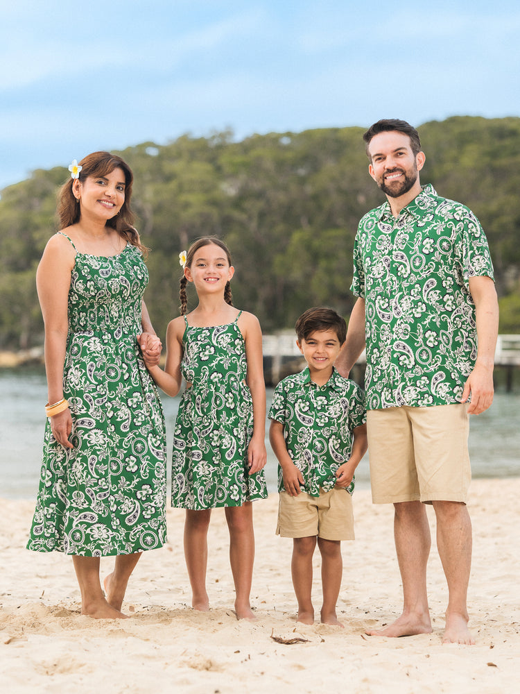 Family Matching Outfits Set Floral Print Short-sleeve Collar Shirt or Strappy Smocked  Dress for Summer Vacation  Green