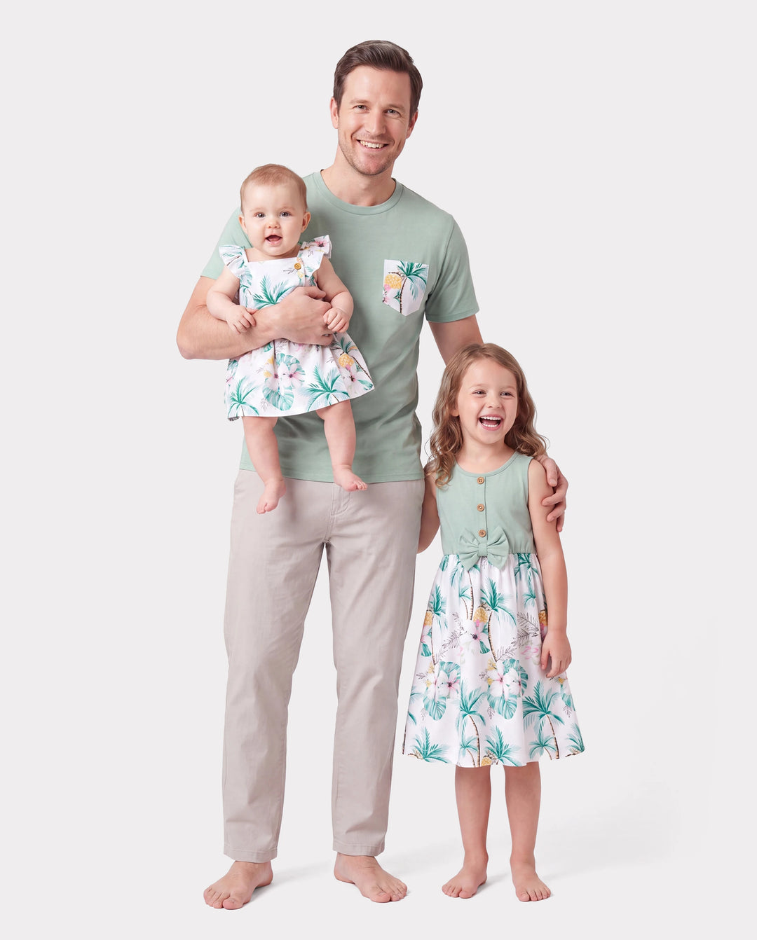 Daddy & Me Tropical Print Outfits,Daughter Tank Dress & Dad Cotton T-Shirt Set Green