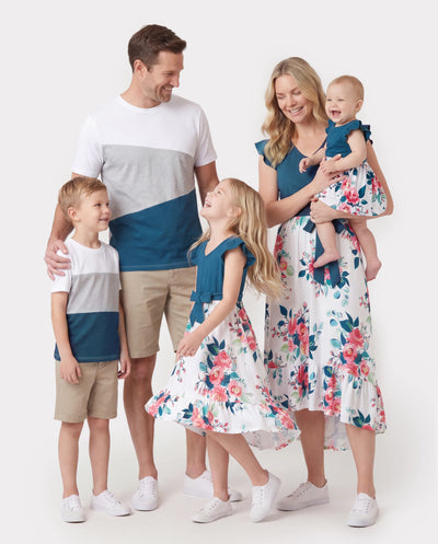 Passende Familienkleider mit festem V-Ausschnitt, Flatterärmeln, gespleißten Blumendrucken und kurzärmligen Farbblock-T-Shirt-Sets azurblau