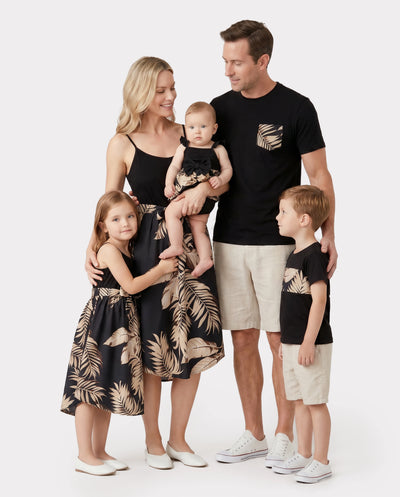 Familienpassende Camisole-Kleider mit Blumendruck und Gürtel und einfarbige Kurzarm-Tops-Sets schwarz