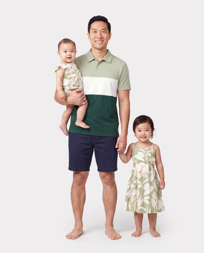Conjuntos de Papá e Hija Vestido con tirantes de estampado floral tropical o Camisas de bloques de color de manga corta Verde Pálido