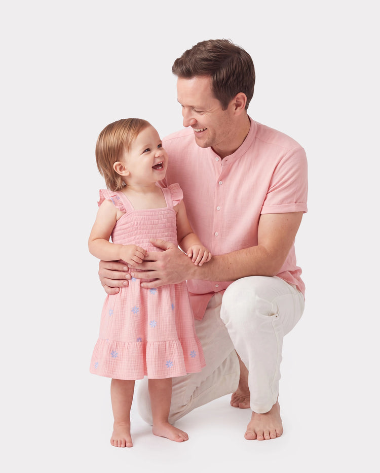 Daddy & Daughter Mauve Pink Matching Outfits, Flower Print Dress for Daughter & Solid Shirt for Dad, Ideal for Summer Family Outings & Photos
