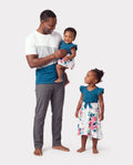 Daddy & Daughter Solid V Neck Flutter-sleeve Splicing Floral Print Dresses and Short-sleeve Colorblock T-shirts Sets Azure-