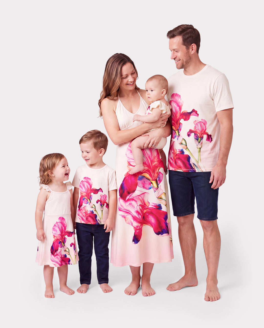 Conjunto Casual a Juego para la Familia Camiseta con Estampado Floral o Vestido Halter para Vacaciones de Verano Albaricoque