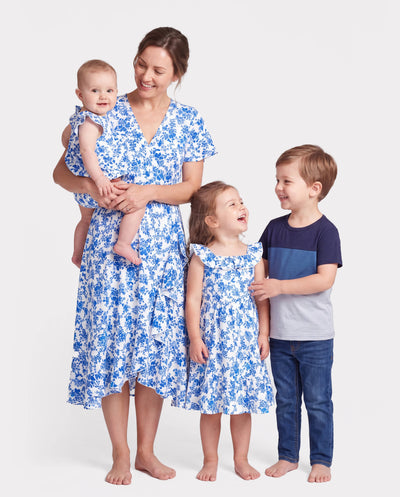 Mommy & me Outfits Blue Floral Print Dress & Color Block Tee Set, Mommy Daddy and Me Summer Beach Vacation Coordinates Blue