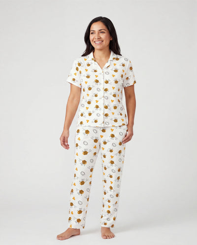 Pijamas de bambú para mamá y yo, pijamas suaves de viscosa de bambú para hombres, mujeres, niños y niños pequeños, ropa de dormir con estampado de abejas, top de manga corta y pantalones largos Blanco