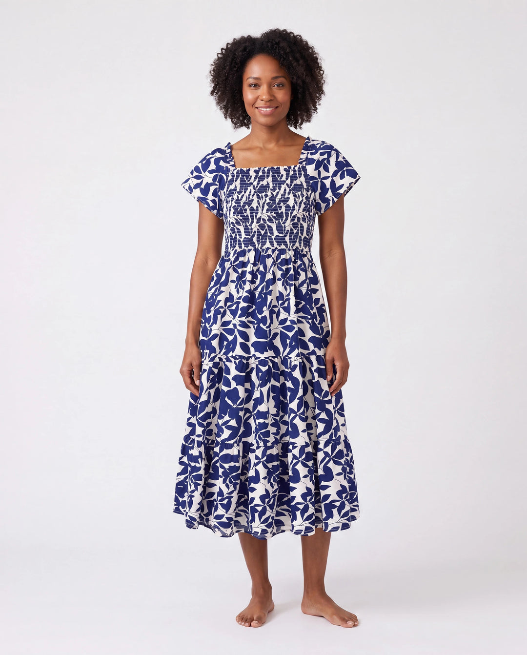 Family Matching Blue Colorblock Tee or Leaf Print Smocking Puff-sleeve Dress Set Blue