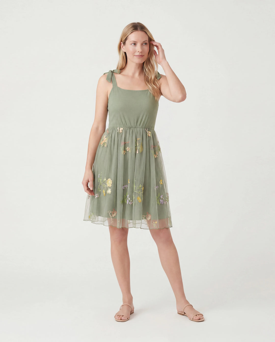Conjunto familiar a juego Camisa de manga corta con cuello polo o vestido de malla con tirantes en V Verde