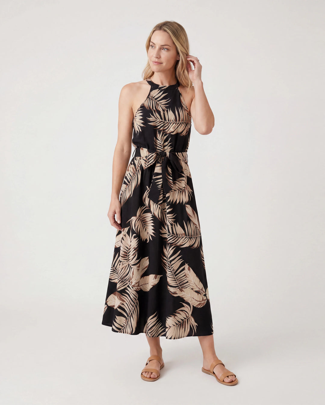 Family Matching Solid Leaf Sleeveless Halter Dresses And Short Sleeve Tops Sets Black