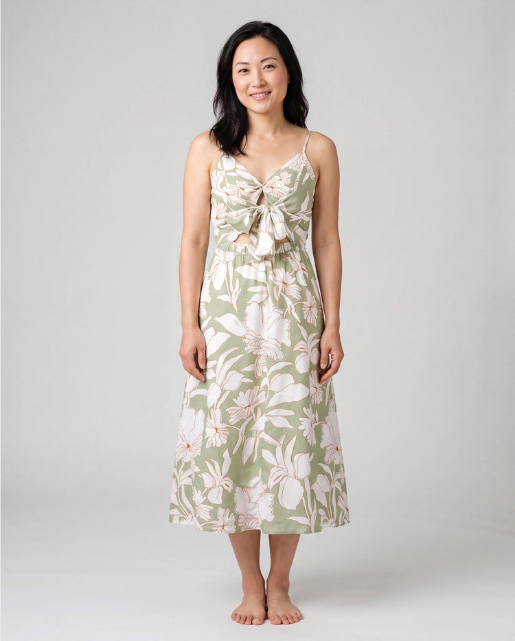 Mommy & me Outfits Tropical Floral Print Strap Dress or Short-sleeve Colorblock Shirts Set Pale Green