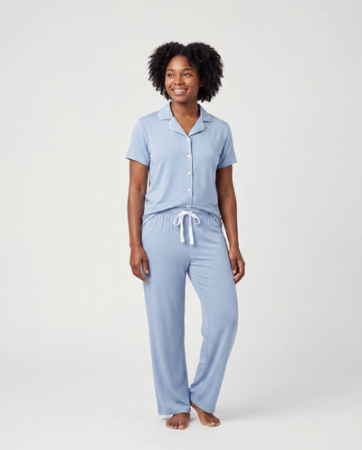 Pijamas de bambú para mamá y yo, pijamas suaves de viscosa de bambú para hombres, mujeres, niños, bebés y niños pequeños, ropa de dormir clásica azul con camisa abotonada y pantalones Azul grisáceo