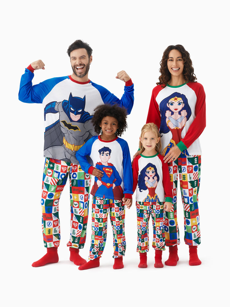 Ensemble pyjama de Noël familial assorti Batman/Sperman/Wonder Woman avec chaussettes de Noël 