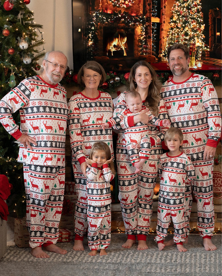 Family Christmas Pajamas All Over Reindeer Print Long-sleeve with Christmas Socks (SGS Certied Safety) Red+White