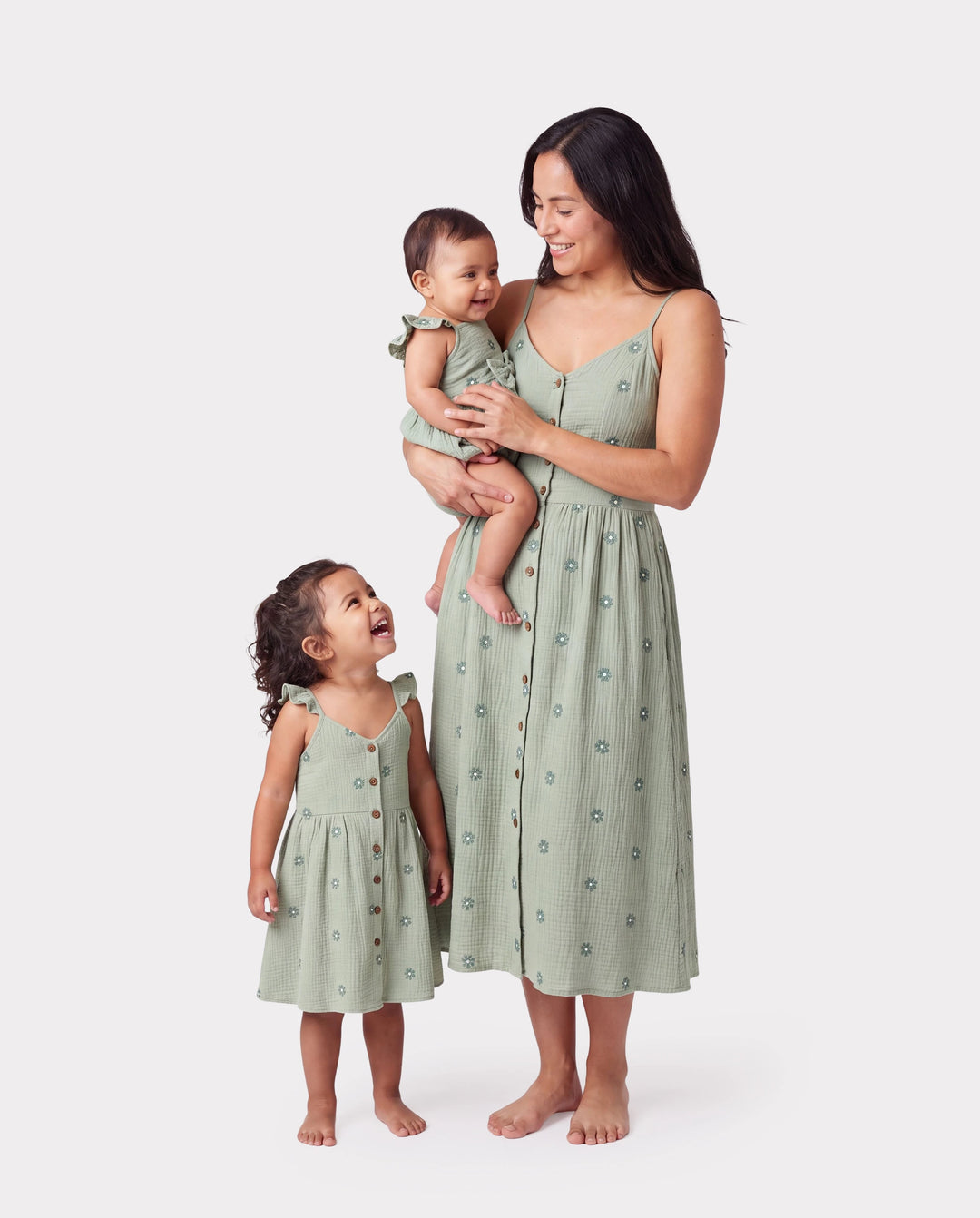 Vestidos de algodón floral para niñas pequeñas/niñas con botones, fruncido, tirantes florales y volantes con lazo, perfectos para salidas familiares y fotos de verano Verde pálido