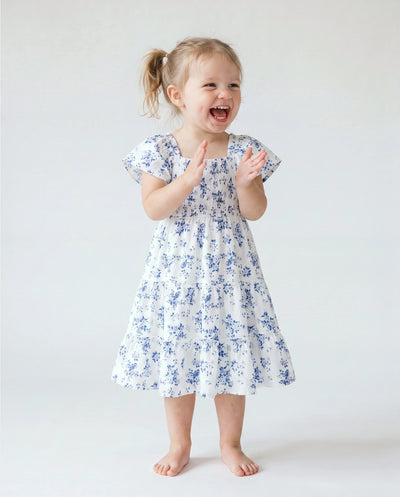 Kleinkind/Mädchen Blumen Gummizug Falten Freizeitkleid BLAUWEISS