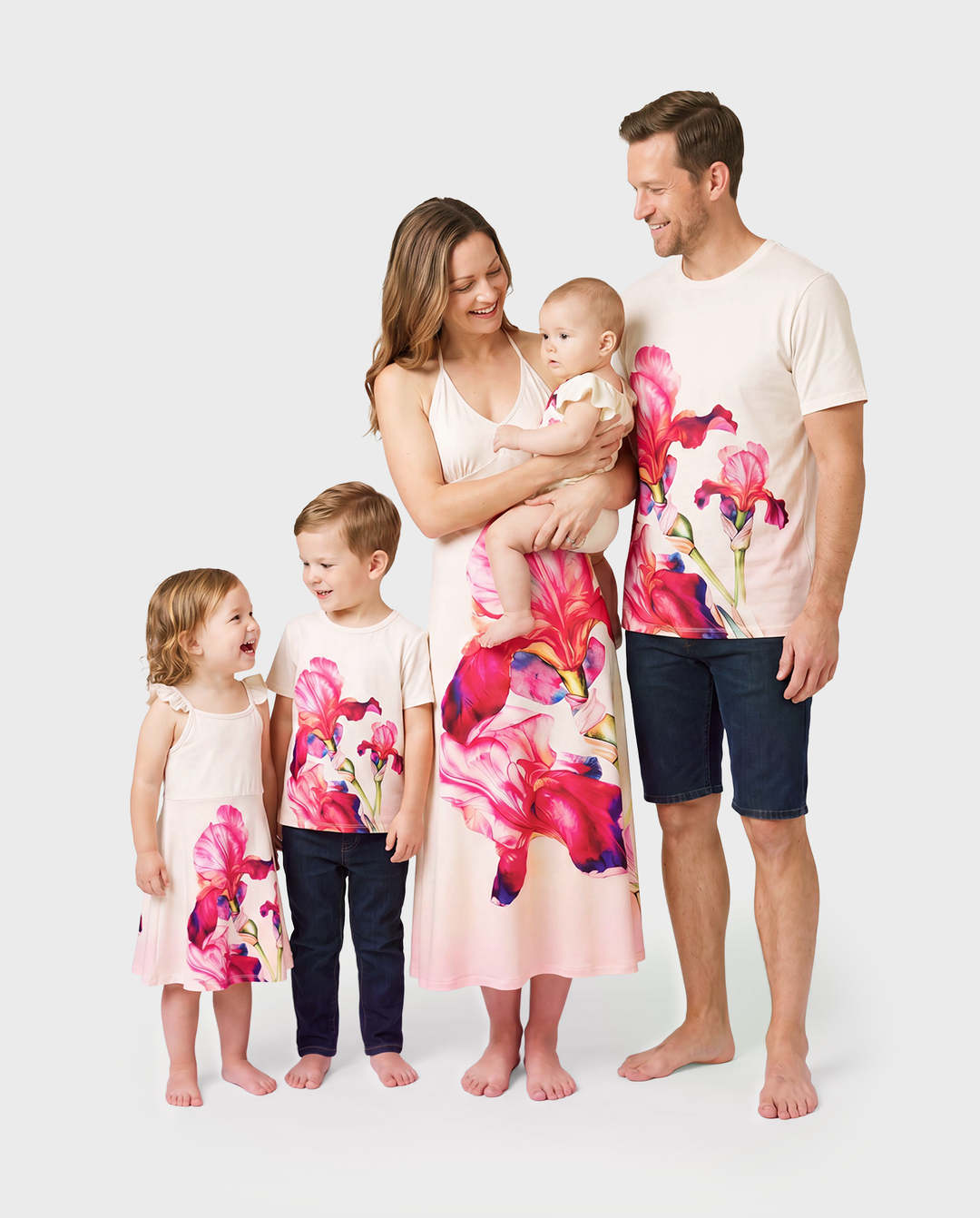 Familien-Matching-Casual-Outfit mit Blumenprint T-Shirt oder Neckholder-Kleid Sommer-Set für den Urlaub Aprikose