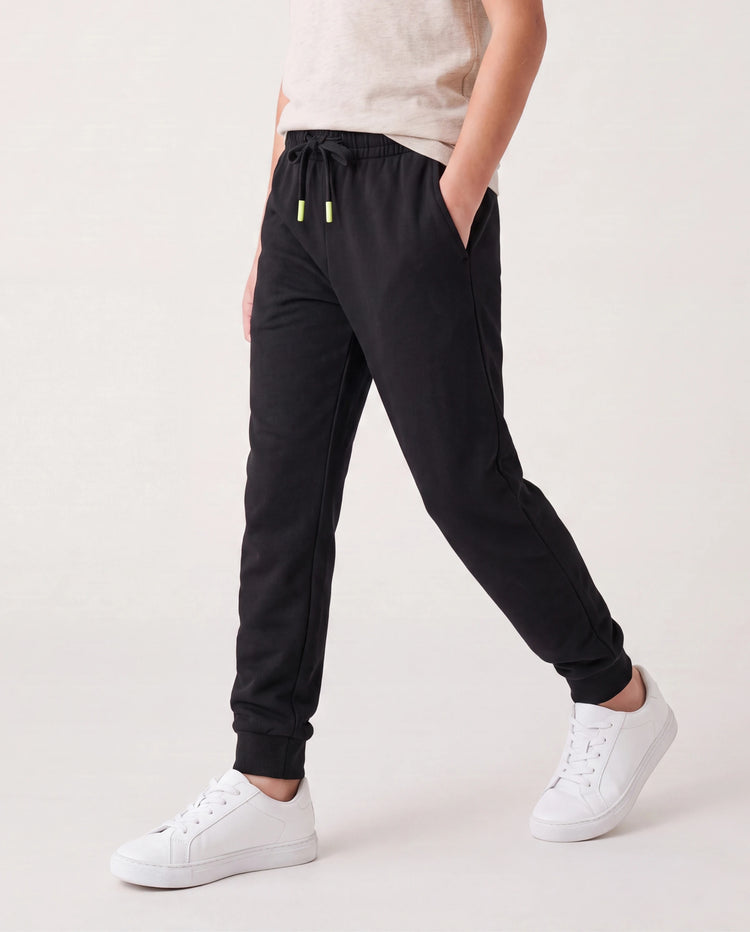 kids-jogger-pants-with-elastic-waistband-and-drawstring-comfortable-everyday-sweatpants-with-pockets-for-boys-and-girls-black