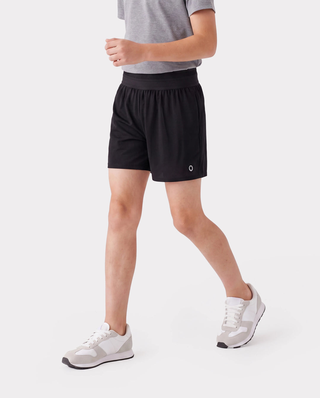 Pantalones cortos deportivos ultraligeros de secado rápido PatPat Lightflow Activewear para niños, color negro