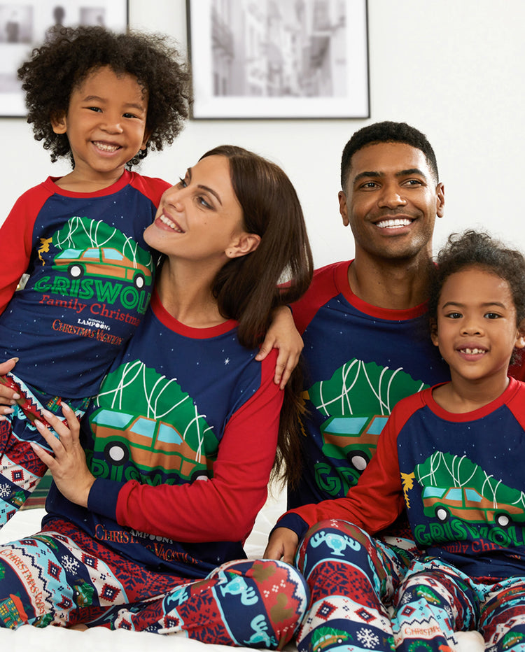 Christmas Vacation Family Matching Character Print Pajamas Sets with Christmas Socks