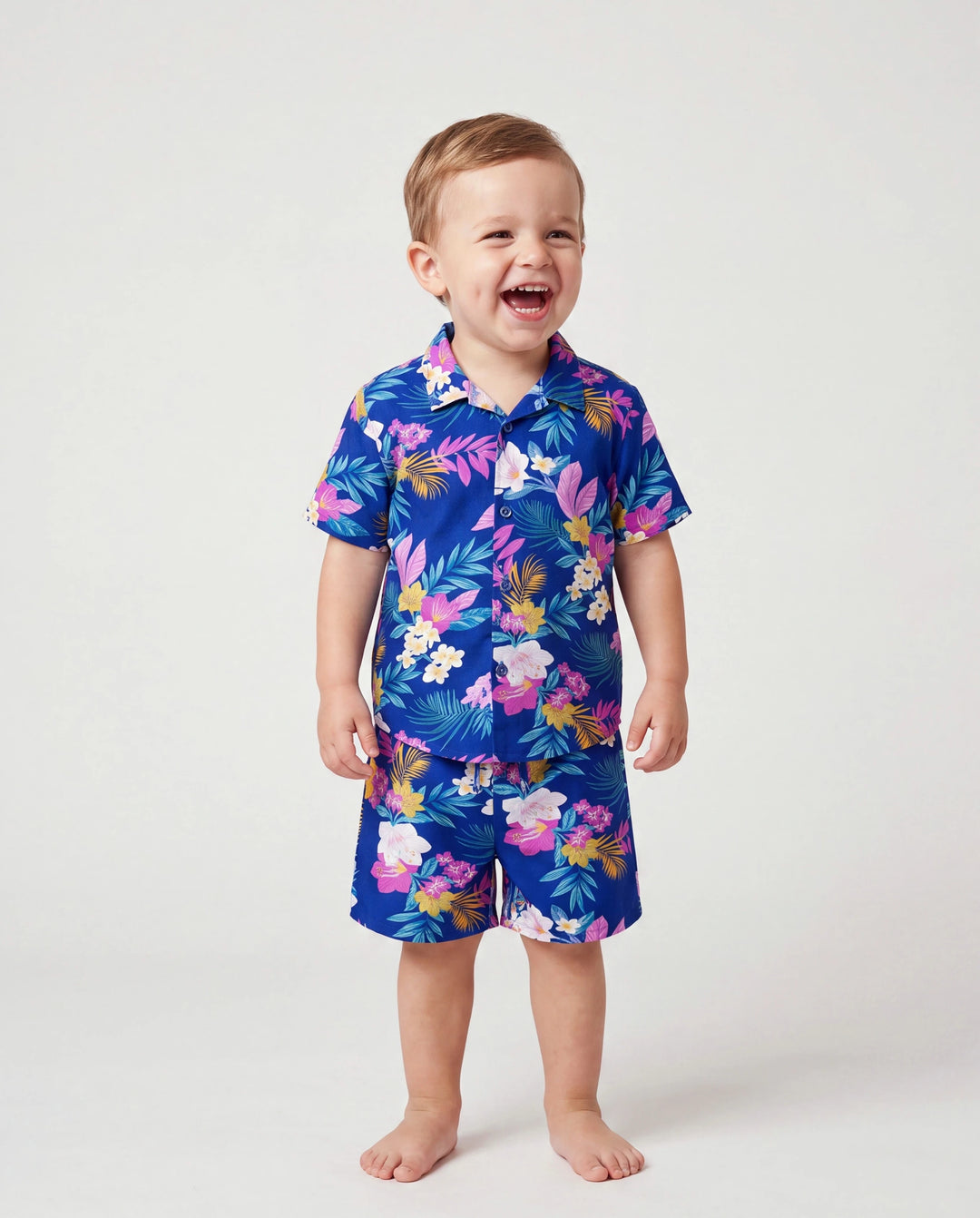 Ensemble assorti famille Papa et Moi : Tenues hawaïennes familiales robe à bretelles à imprimé floral tropical ou ensemble chemises à manches courtes et shorts Tenue d'été pour la plage Bleu foncé
