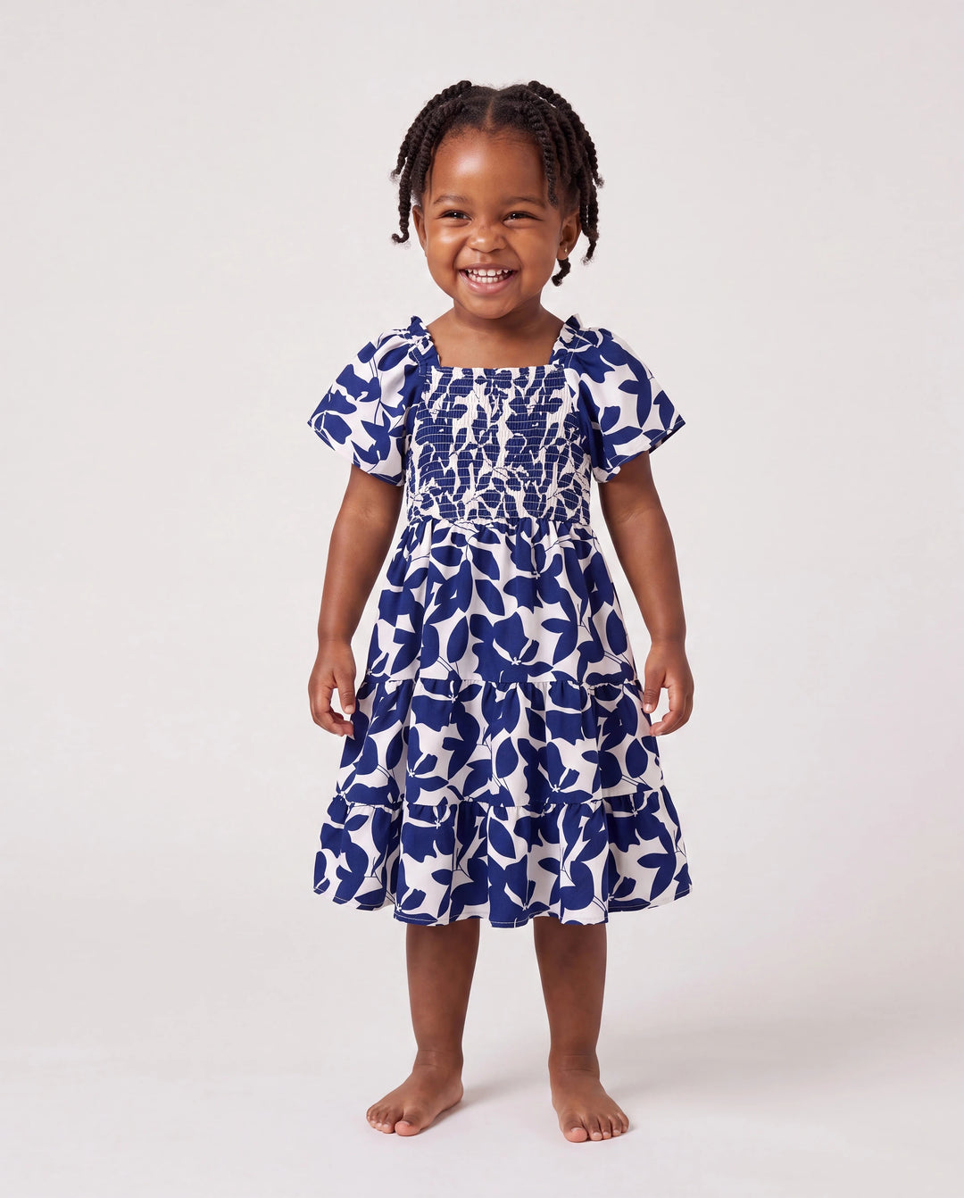 Family Matching Blue Colorblock Tee or Leaf Print Smocking Puff-sleeve Dress Set Blue
