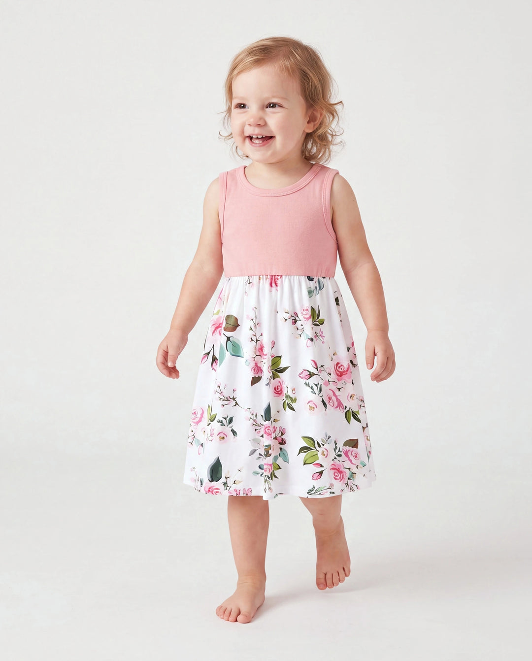 Conjuntos familiares a juego para mamá y yo Vestidos midi sin mangas con estampado floral combinado en rosa y polos de manga corta con bloques de color Rosa
