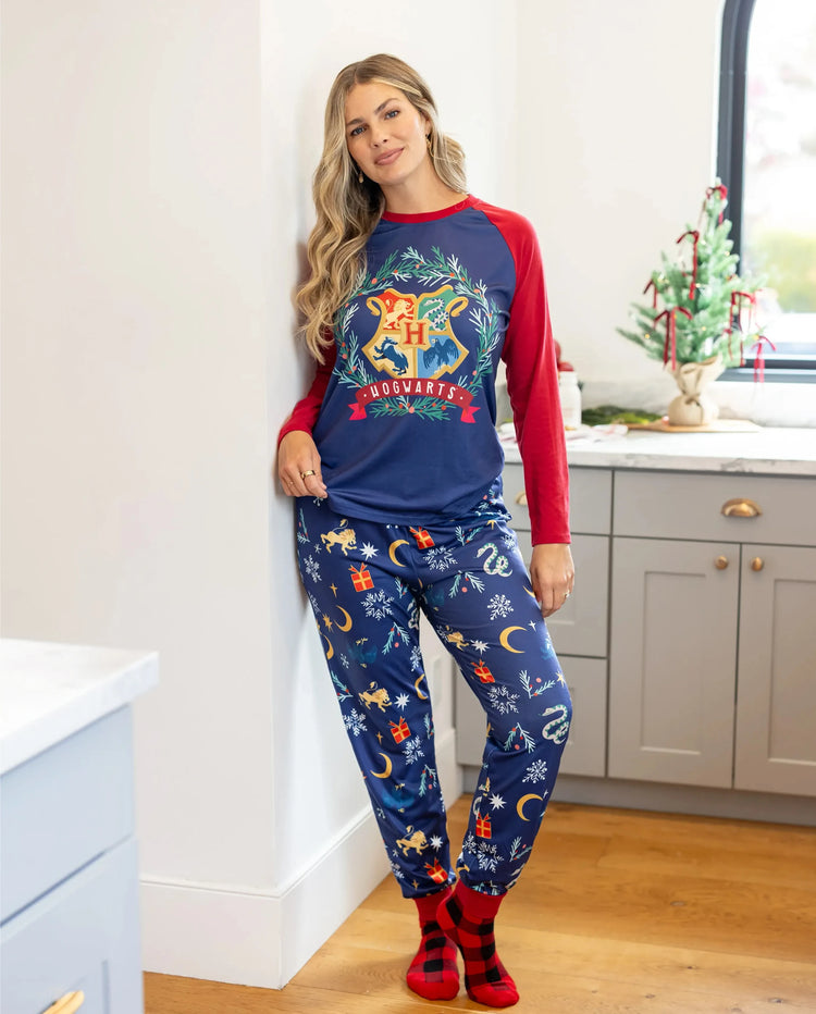 Harry Potter Christmas Family Matching Hogwarts Print Pajamas Sets with Christmas Socks