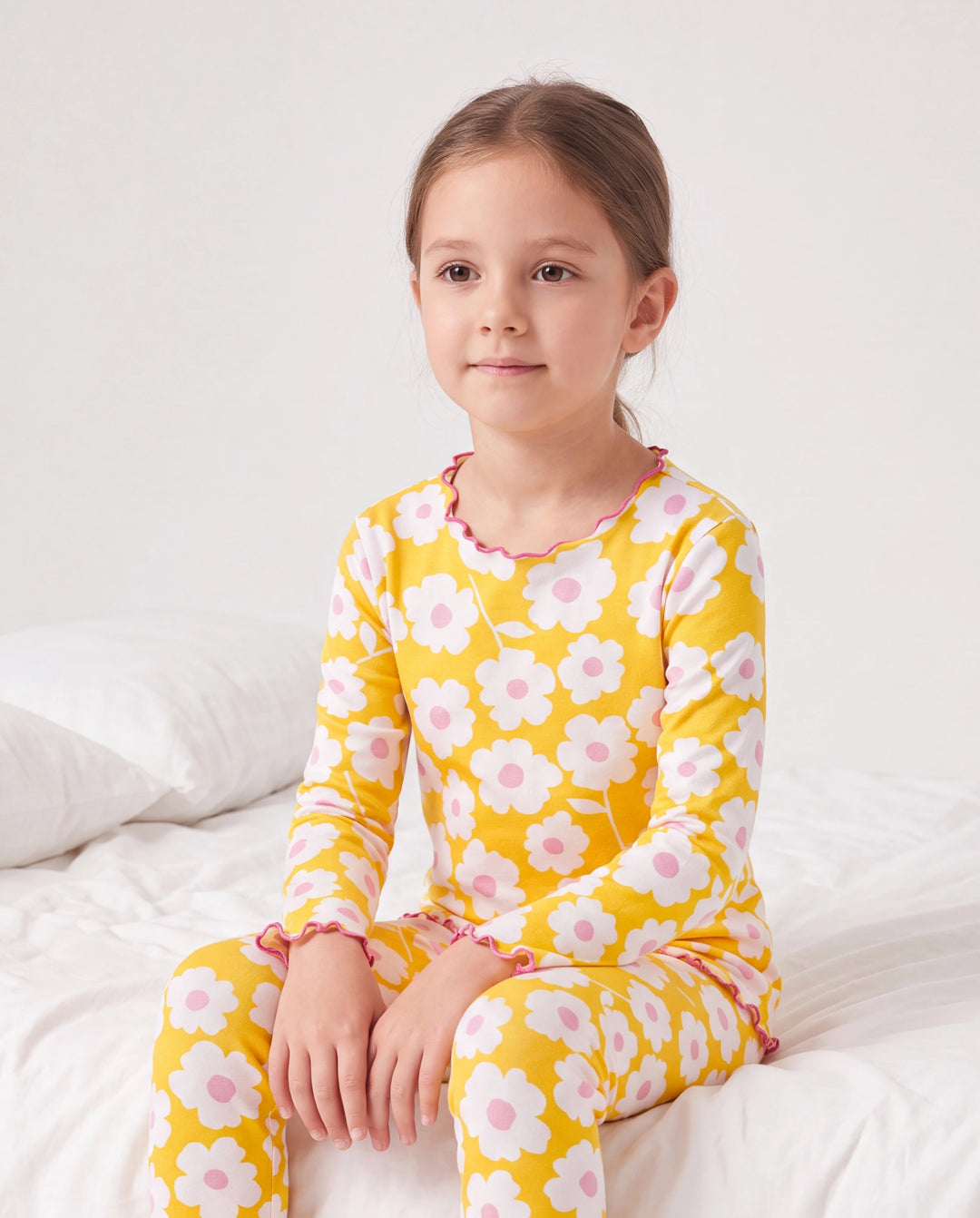 Pyjama d'Halloween 2 pièces en modal avec imprimé enfantin pour tout-petits/enfants (coupe ajustée) jaune