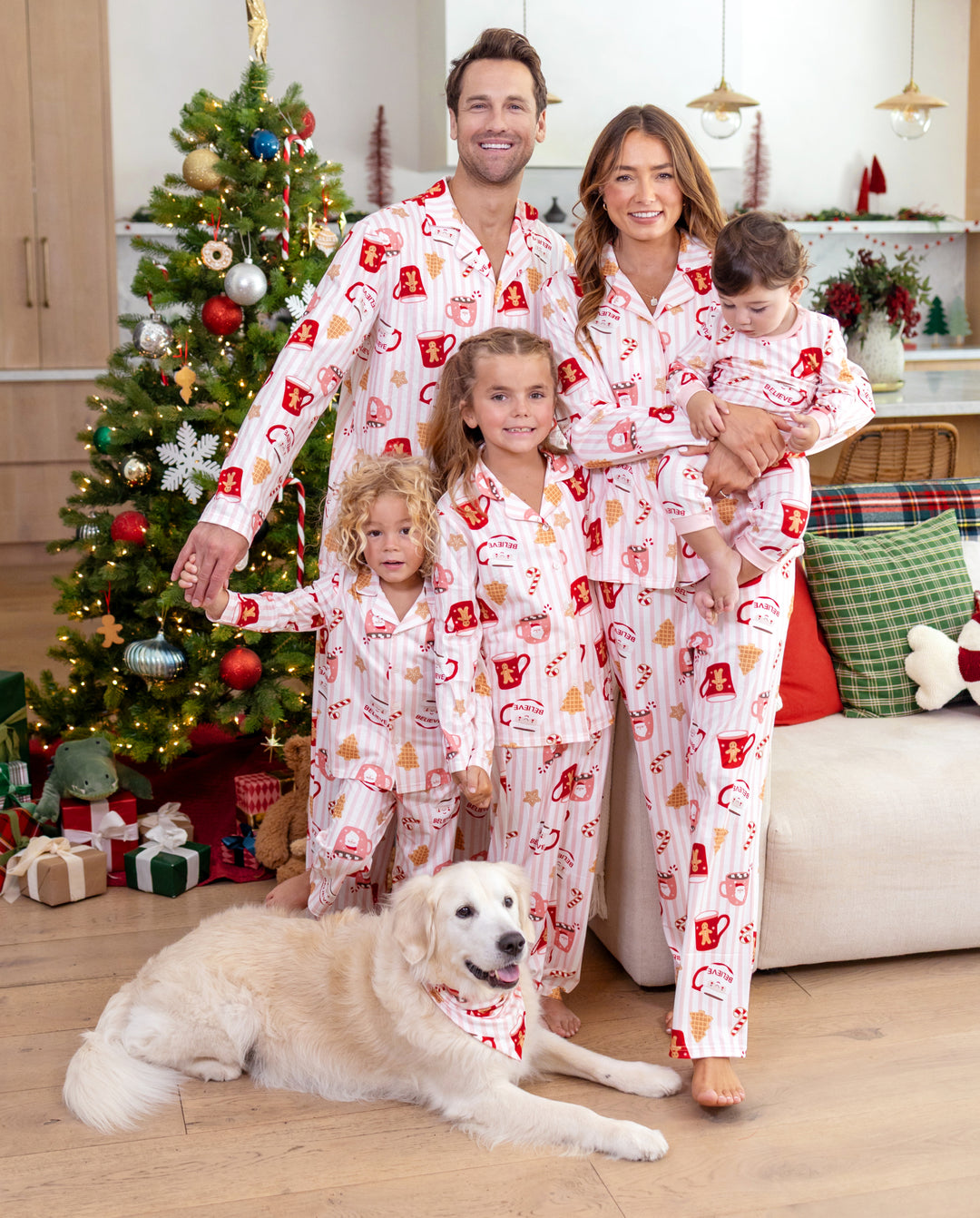 Pyjamas de Noël assortis pour toute la famille, imprimé mugs, rose