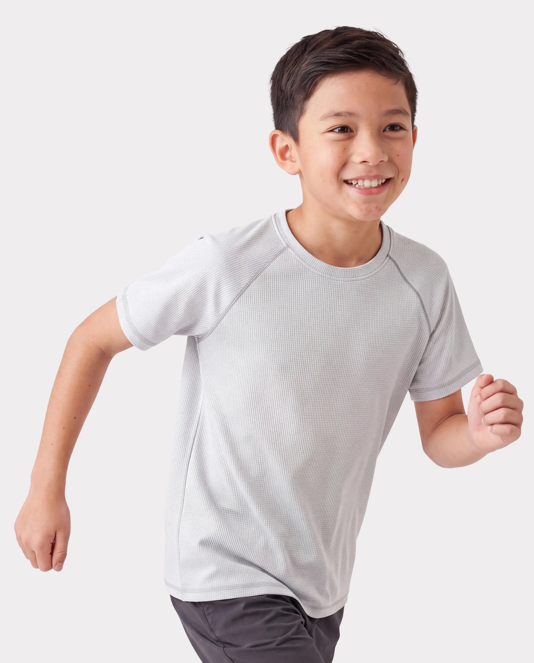 PatPat Lightflow Activewear Kid Boy Athletic Breathable Air-Grid Ultra Lightweight Short Sleeve T-Shirt Grey