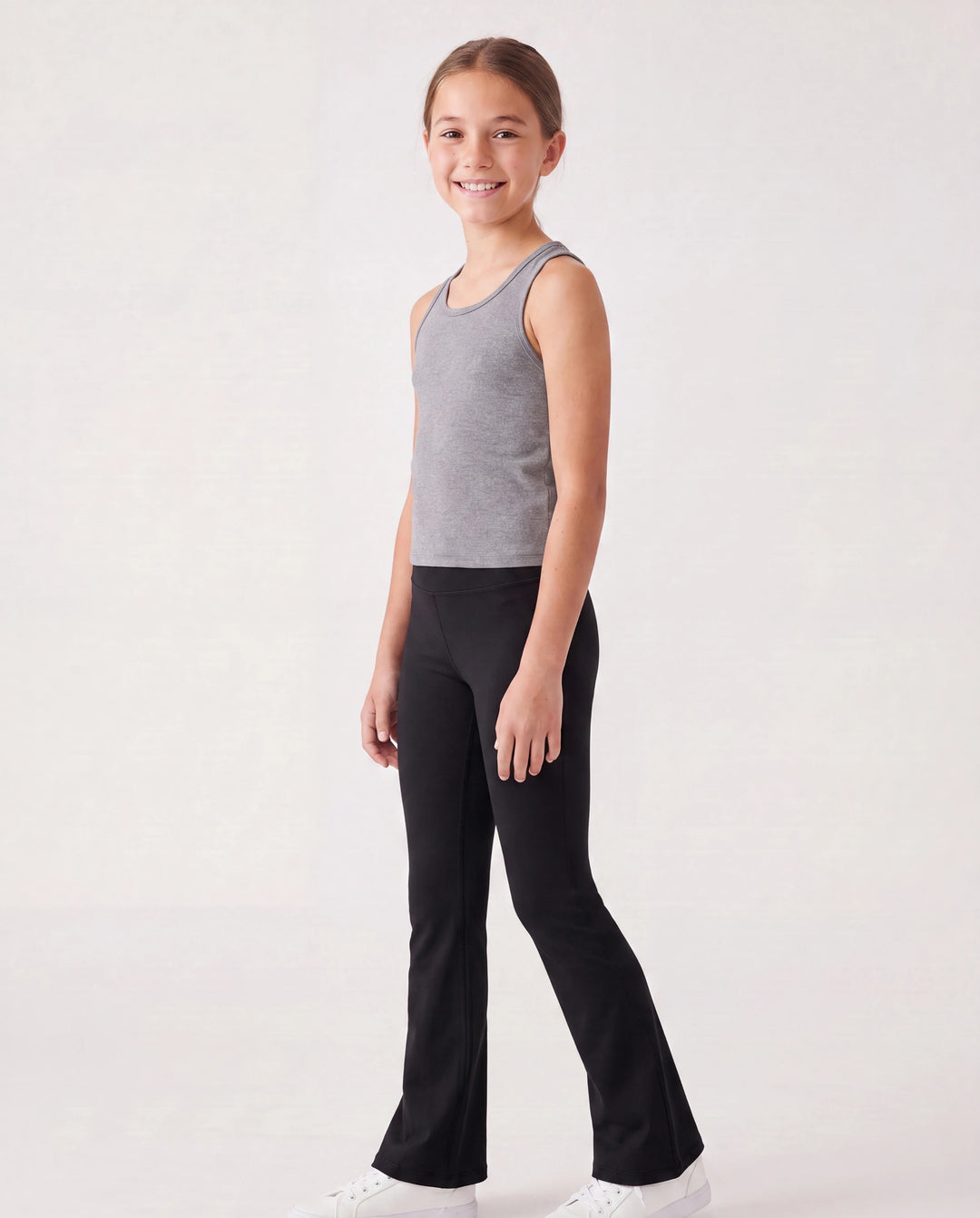 Sportliche Mädchen Ausgestellte Yogahose mit hoher Taille und passendem Scrunchie schwarz