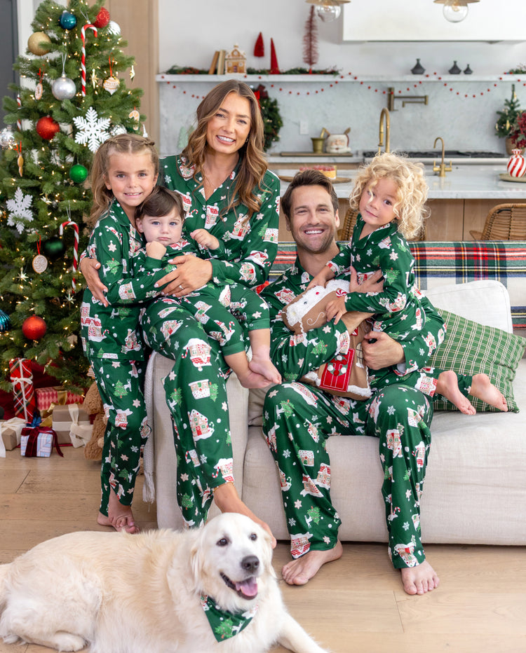 Weihnachts-Pyjamas im Partnerlook für die ganze Familie, Lebkuchenhaus-Print, Grün