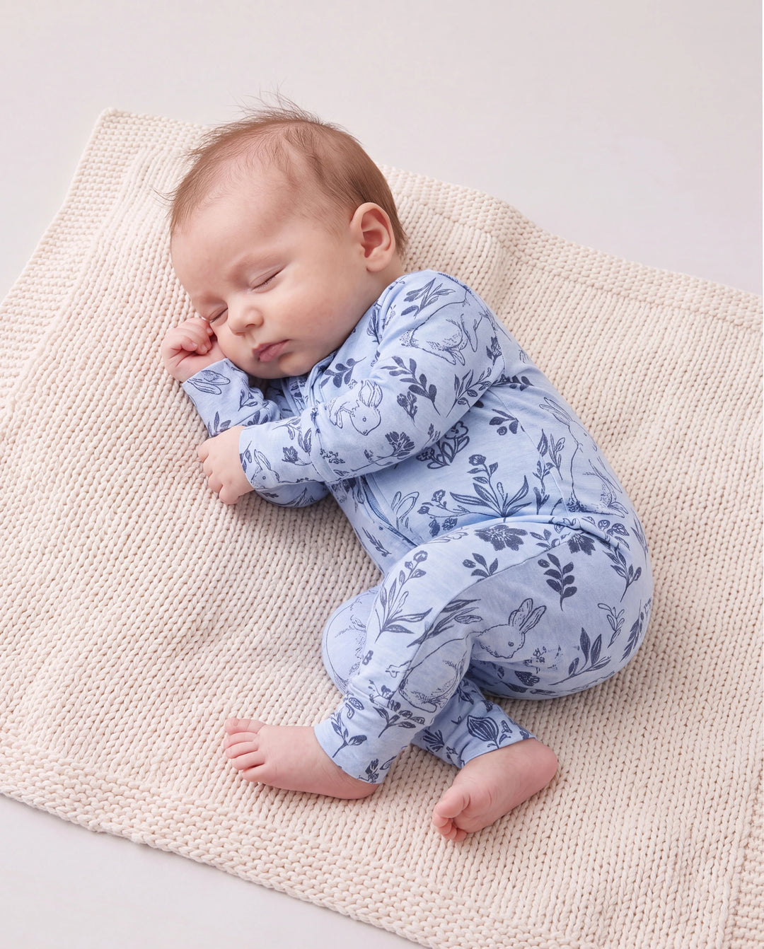 Baby Jungen/Mädchen Plant Print Eng anliegender Wollpyjama mit Reißverschluss hellblau