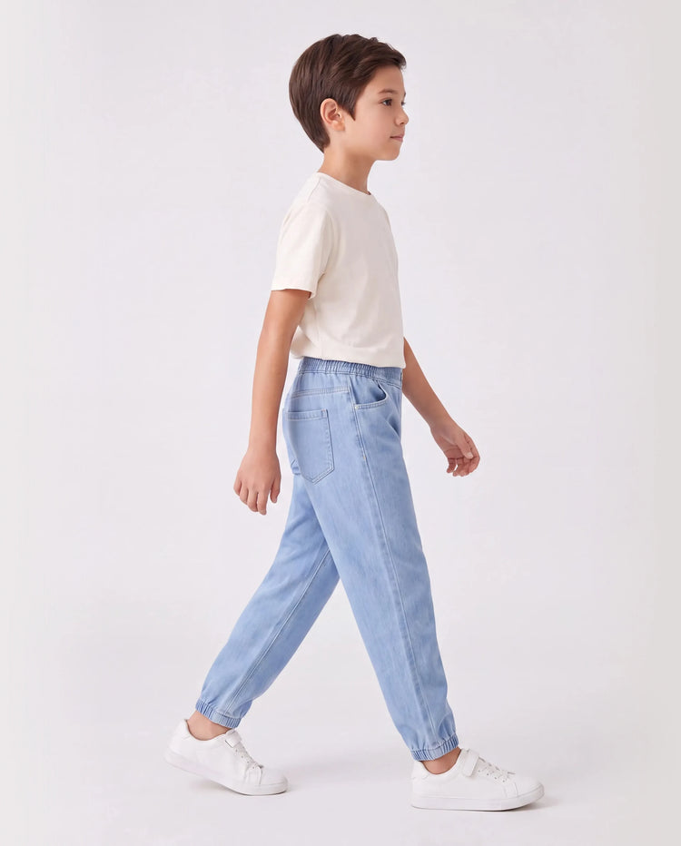Kids Elastic Waist Denim Pants Soft Stretch Comfortable Everyday Jeans with Pockets Light Blue