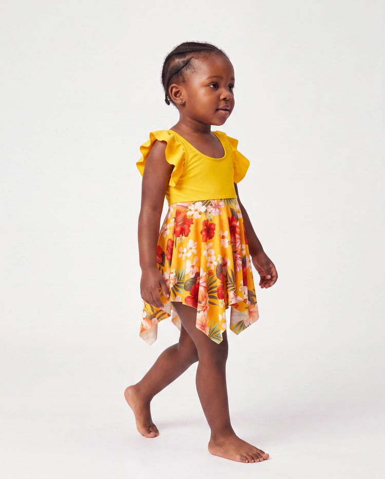 Vestido de baño floral con cordón, fruncido, malla combinada y parte inferior de triángulo para niña pequeña Amarillo